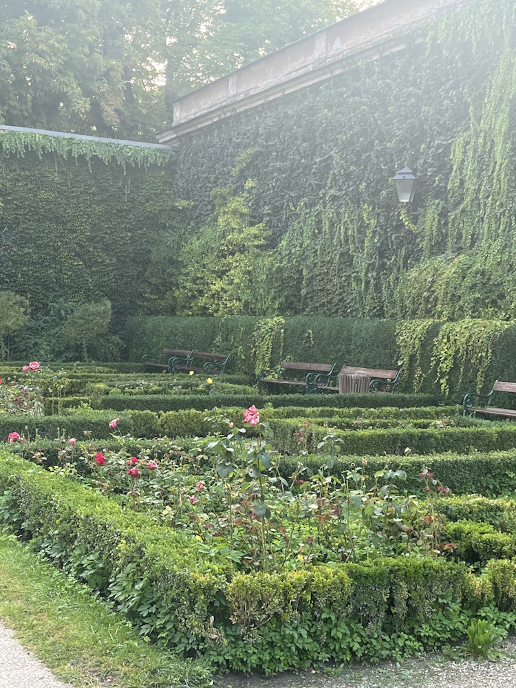 mirabell gardens